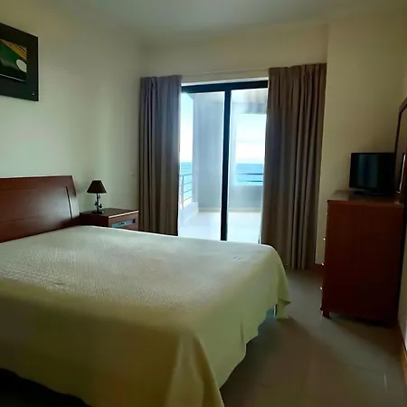 Wave House Портиман