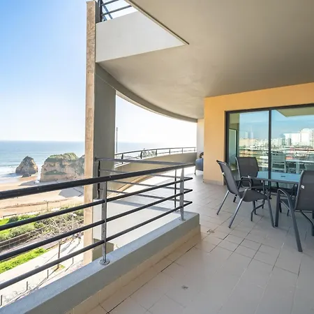 Daire Wave House