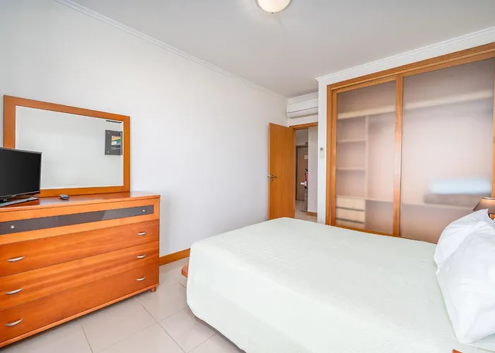 Apartment Wave House